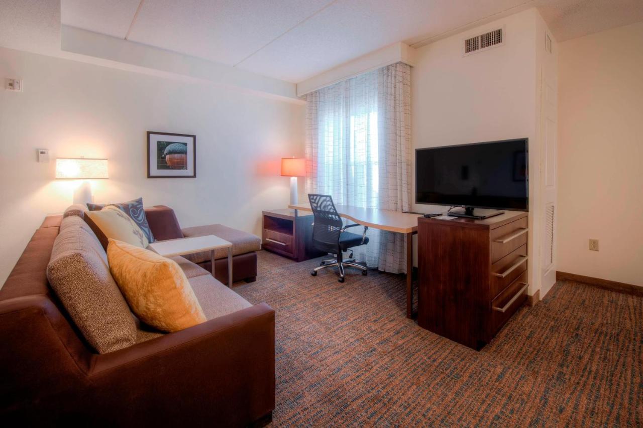 Residence Inn By Marriott Raleigh Crabtree Valley Екстер'єр фото